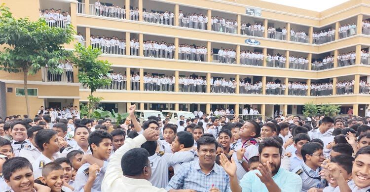 যে বিদ্যালয়ে ৩২০ পরীক্ষার্থীর সবাই পেল জিপিএ-৫